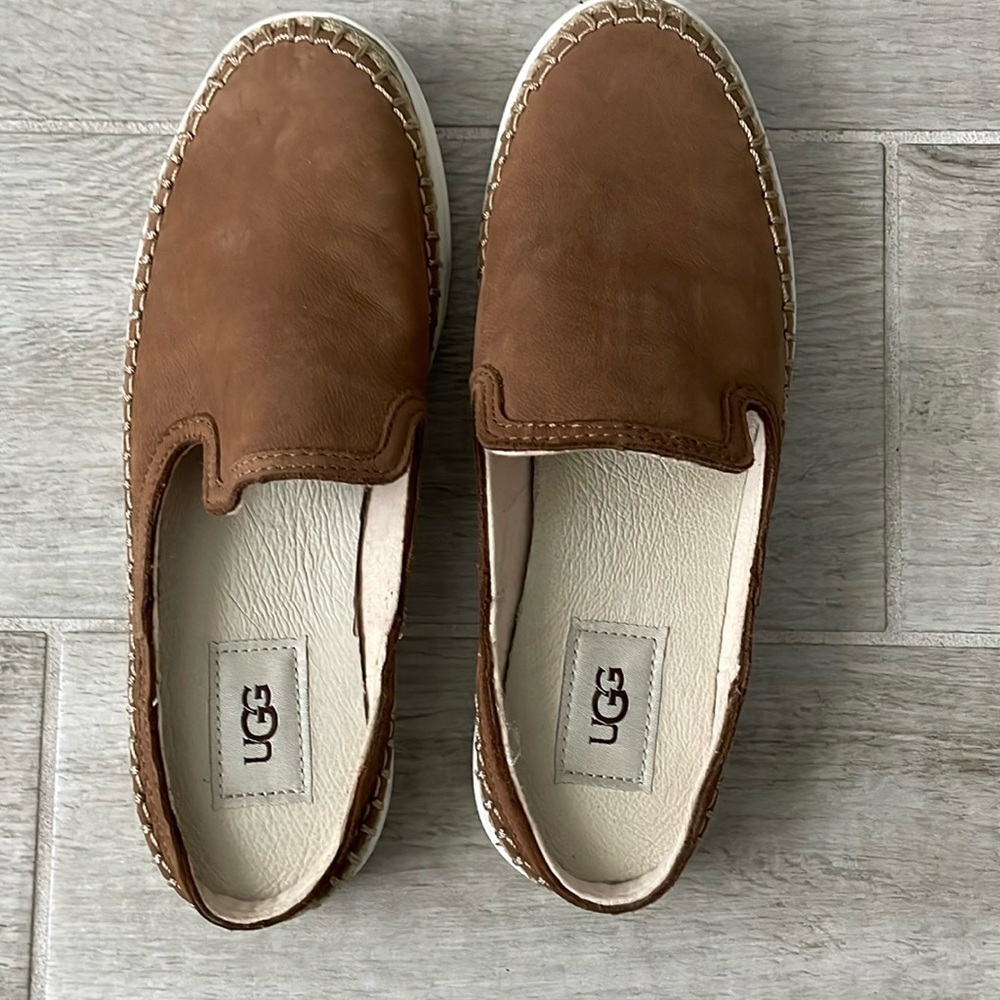 UGG Caleel, slip ons, size 7, brown